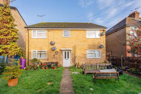 120b Dedworth Road, Windsor, SL4 5BD