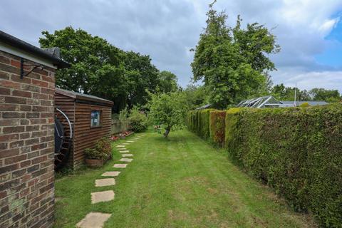 3 bedroom semi-detached bungalow for sale, Ravenswood Road, Burgess Hill, RH15