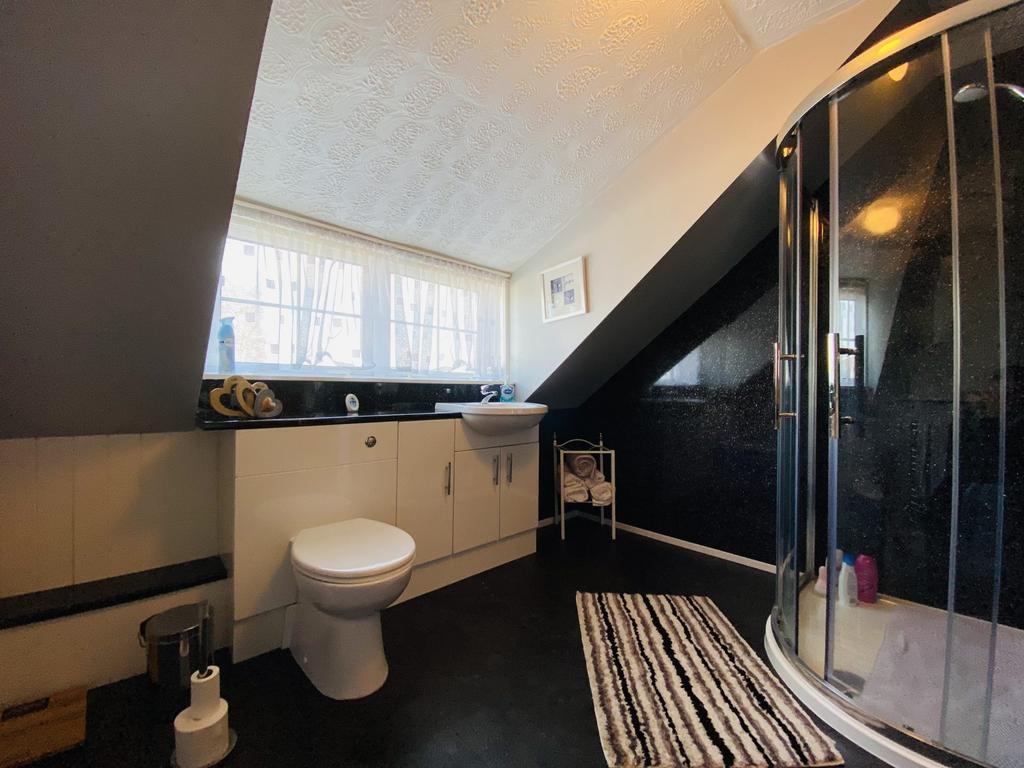 7 Oakwell Road, Castle Douglas, DG7 1 JT - Braidwoo