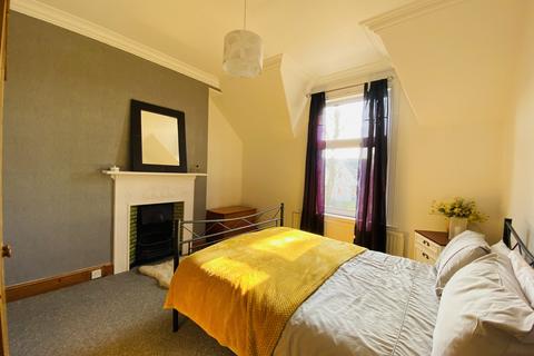 7 Oakwell Road, Castle Douglas, DG7 1JT