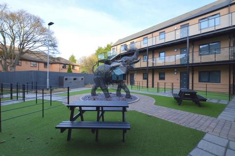 2 bedroom apartment to rent, Station Road, Forest Hall NE12