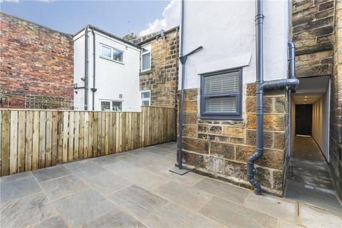 25 North Parade, Otley, LS21 1BA