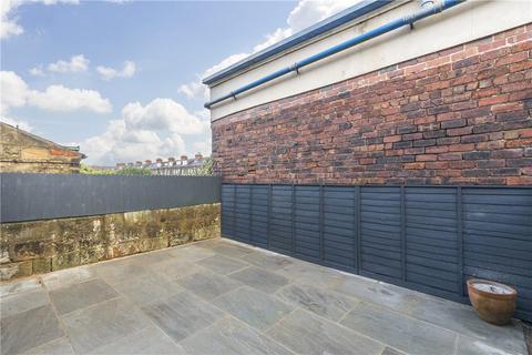 25 North Parade, Otley, LS21 1BA