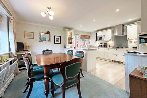 undefined, Minster Close, Knowle, B93