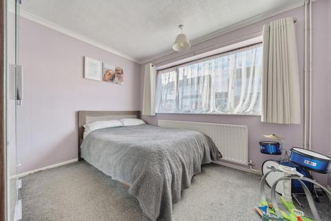 3 bedroom bungalow for sale, Harold Road, Hawley, Dartford, Kent, DA2
