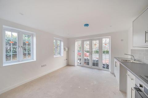 1 bedroom semi-detached house to rent, Abingdon,  Oxfordshire,  OX14