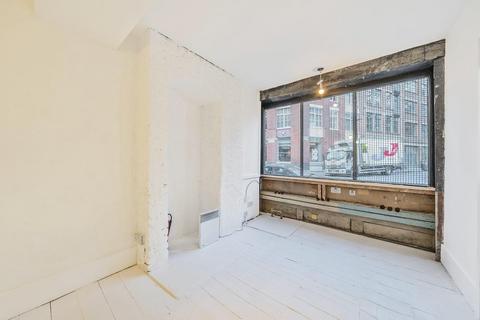 73 Compton Street, London, EC1V 0BN