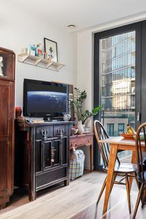 1 bedroom apartment for sale, Ceylon House, London E1