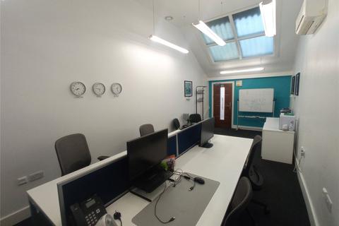 Office to rent, Business Centre, 8 Maderia Avenue, Leigh-On-Sea, Essex, SS9