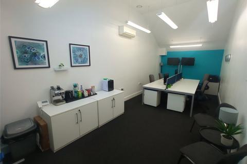 Office to rent, Business Centre, 8 Maderia Avenue, Leigh-On-Sea, Essex, SS9