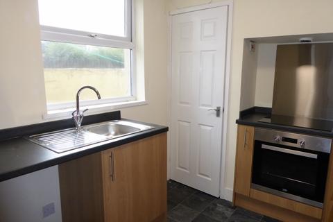 1 bedroom flat to rent, Kensington Road, Morecambe, LA4