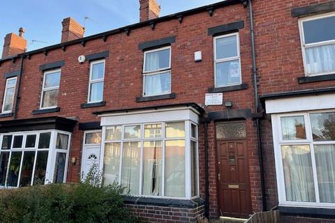 4 bedroom terraced house for sale, Newport Mount, Headingley, Leeds