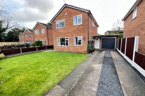 3 bedroom detached house for sale, Sunfield Close, Great Sutton