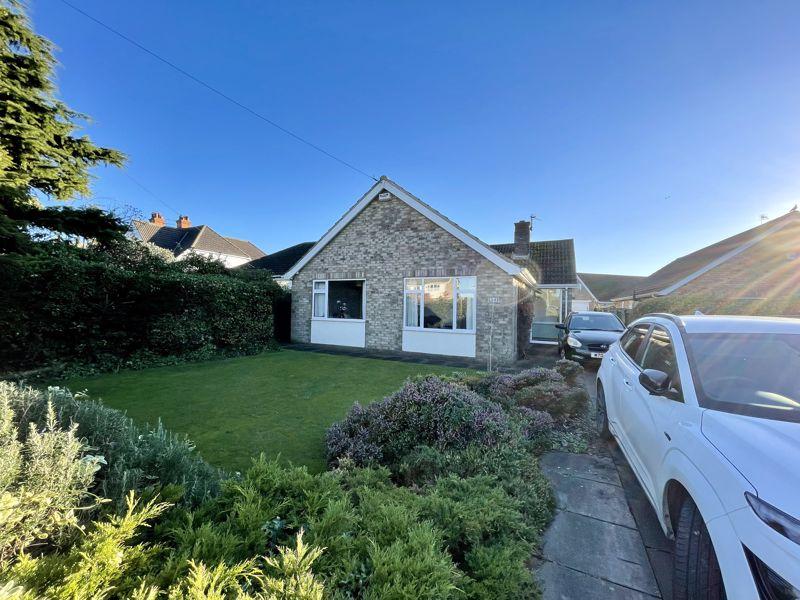 NORTH SEA LANE, GRIMSBY 2 bed detached bungalow for sale £229,950