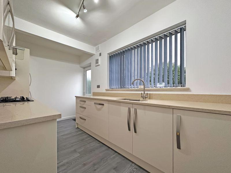 Wake Green Road, Tipton 3 bed semidetached house for sale £290,000