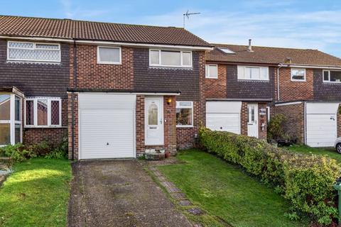 3 bedroom terraced house for sale, Draycote Road, Clanfield