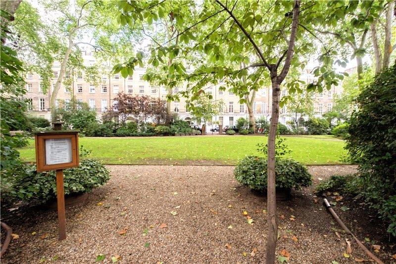 Bryanston Square