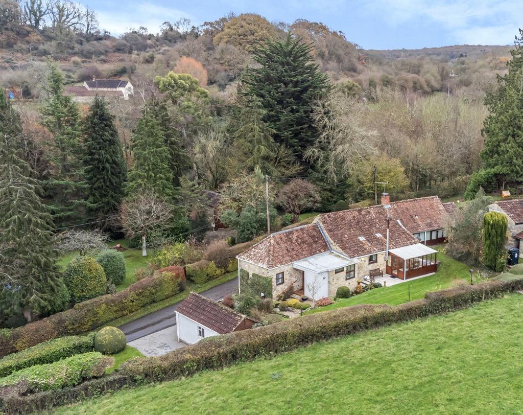 Corfe, Taunton, TA3 3 bed detached house for sale £595,000
