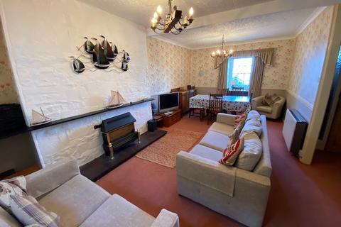 2 High Street, New Quay, SA45 9NY