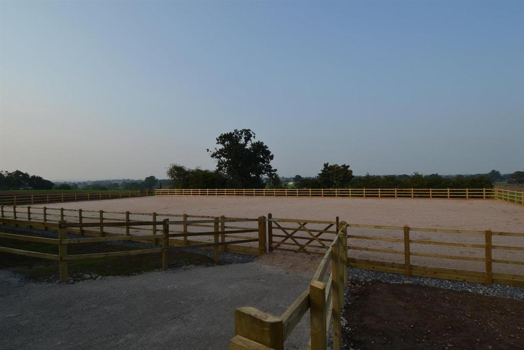 Townley Stables, Marbury, Whitchurch, Cheshire, SY13 4LU Equestrian