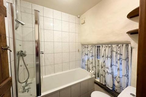 8 Elm Tree Square, Embsay, Skipton, BD23 6RB