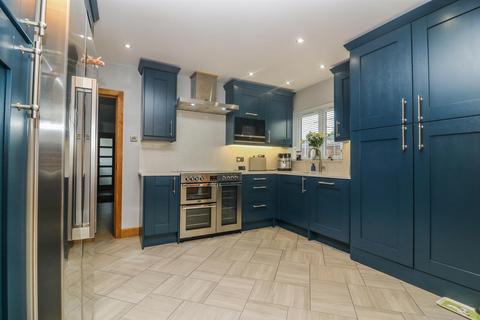 Sunrise Steeple Road, Latchingdon, Chelmsford, CM3 6JX