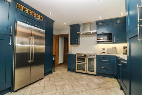 Sunrise Steeple Road, Latchingdon, Chelmsford, CM3 6JX