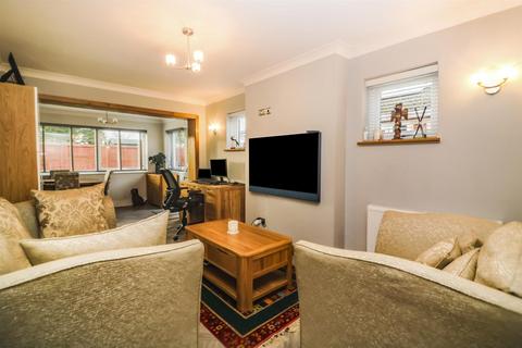Sunrise Steeple Road, Latchingdon, Chelmsford, CM3 6JX