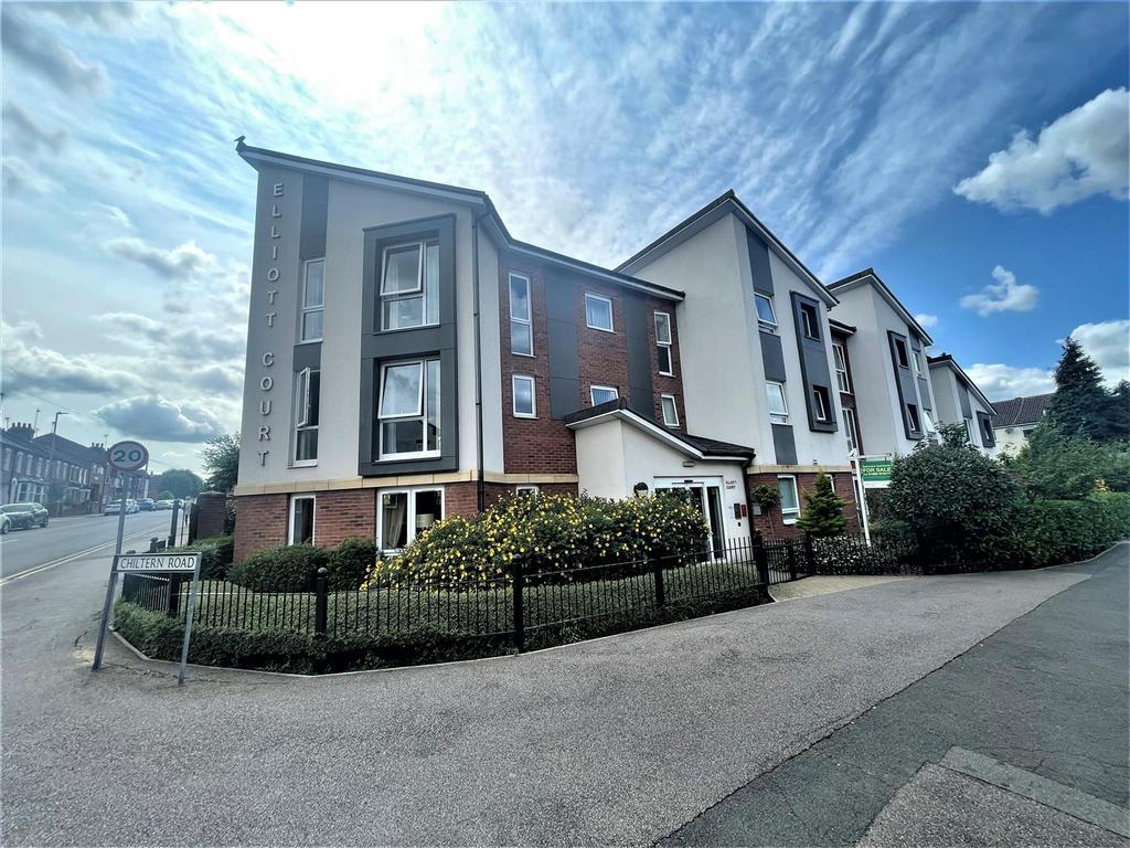 Elliott Court, High Street North... 2 bed retirement property for sale