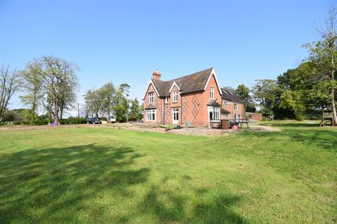 6 bedroom house for sale, Stanford Road, Northampton NN6