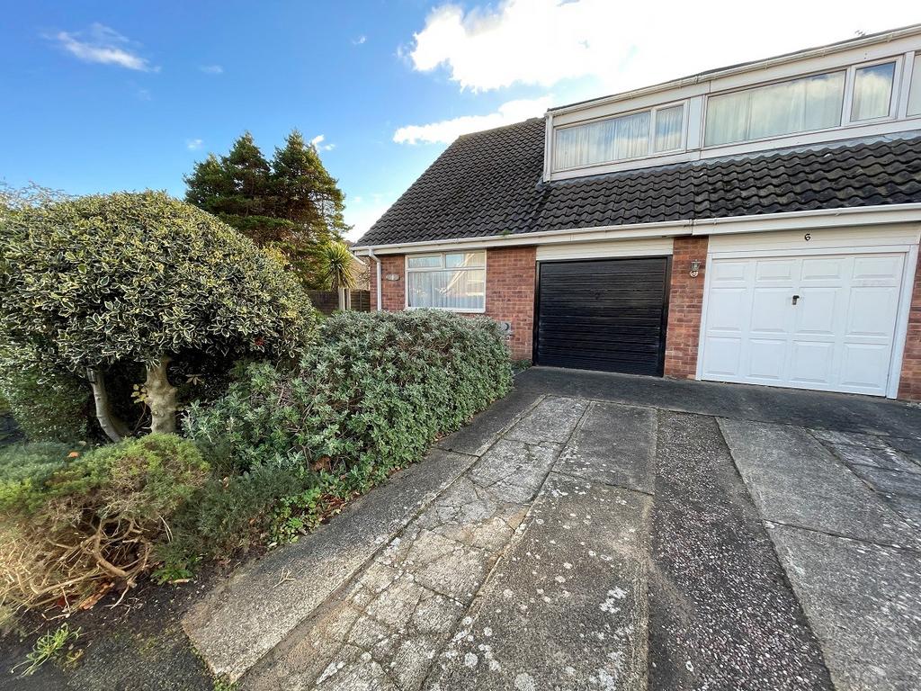 Warren Green, Formby, Liverpool, L37 3 bed semidetached house for sale