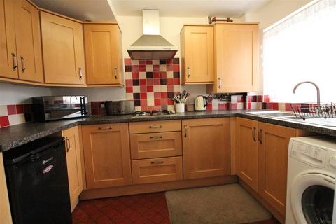 3 bedroom townhouse for sale - Dudley Avenue, Birstall, Batley