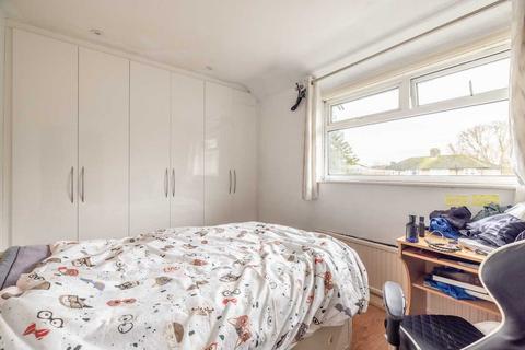 3 bedroom terraced house for sale, Acacia Avenue, West Drayton UB7