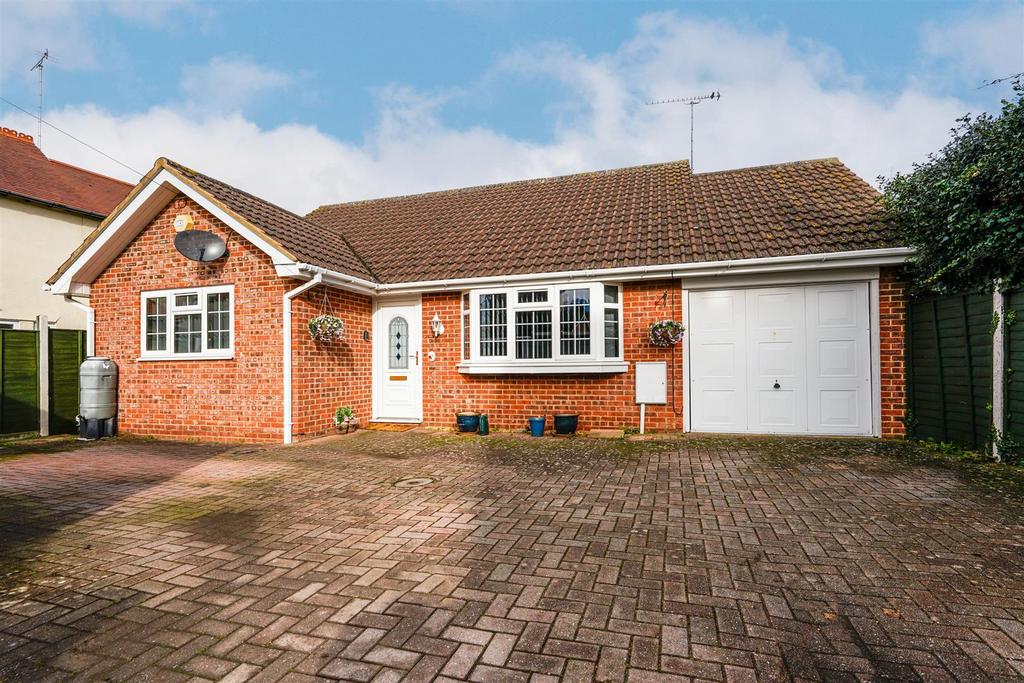 The Piece, Churchdown 2 bed detached bungalow for sale £390,000