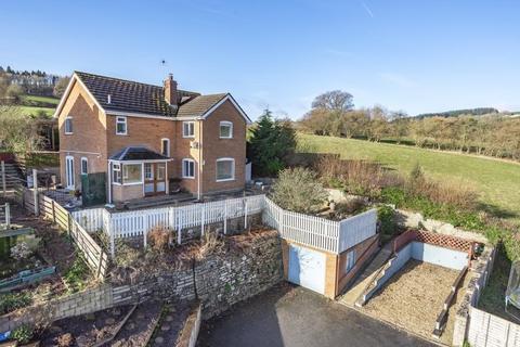 3 bedroom detached house for sale, Begwyns Bluff, Clyro, Hereford, HR3