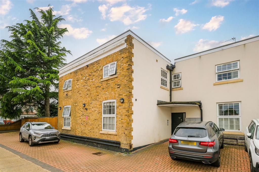3 Glebeland Court-10.jpg