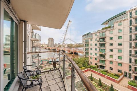 2 bedroom apartment for sale, Drake House, St George Wharf, Vauxhall