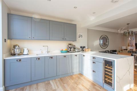 34 Gladstone Road, Farnborough, Orpington, BR6 7DZ