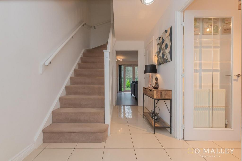 Garganey, Alloa 3 bed semidetached house for sale £199,995