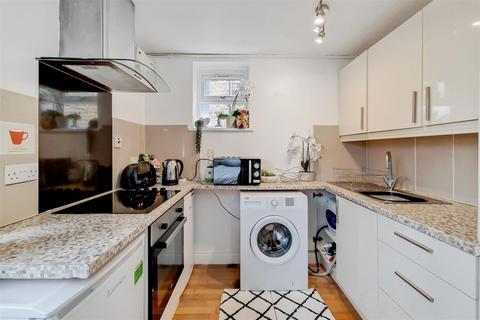 Studio for sale, 56 Askew Crescent, London W12