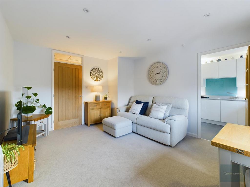 Wharf Court, Melksham SN12 2 bed retirement property £99,000