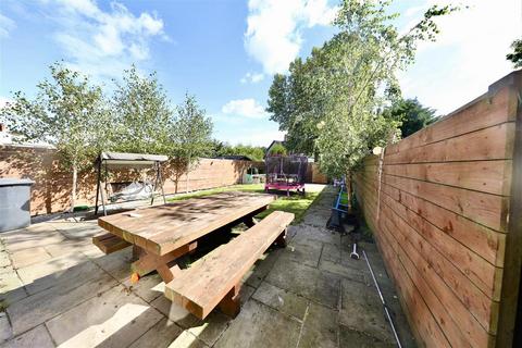 48 Calvert Road, Hull, HU5 5DD