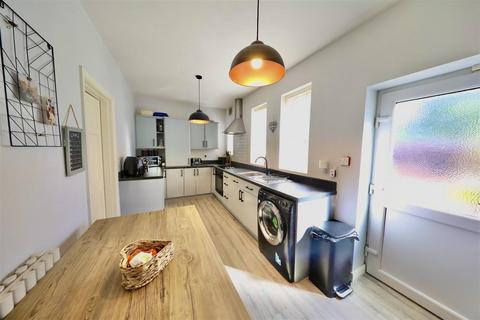 48 Calvert Road, Hull, HU5 5DD