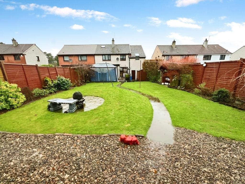 Napier Road, South Parks, Glenrothes 4 bed semidetached house for sale