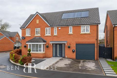13 Moss Nook Drive, Grimsargh, Preston, PR2 5TR