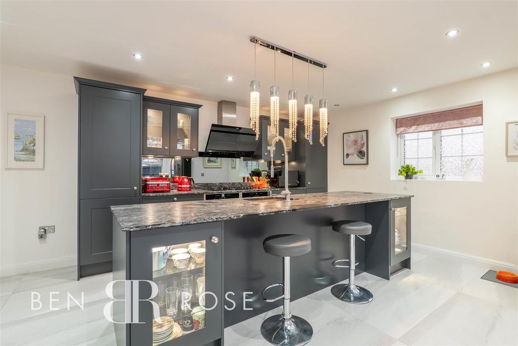 Kitchen/Breakfast Room