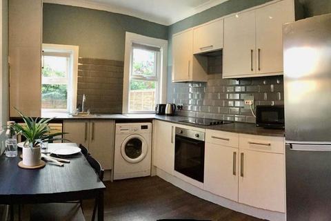 4 bedroom house share to rent, Nottingham NG2