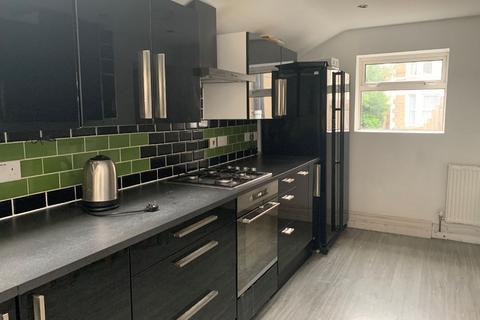 6 bedroom house to rent, Bristol BS16