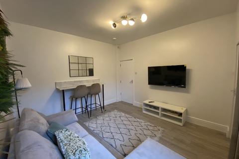5 bedroom house to rent, Nottingham NG7