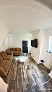 4 bedroom house to rent, Nottingham NG7